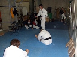 道場での直前リハーサル