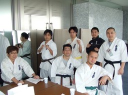 会場控え室にて